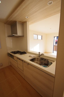 【キッチン】 | 【仲介手数料無料！！】府中市四谷4丁目　新築戸建て（全14棟）9号棟　4780万円