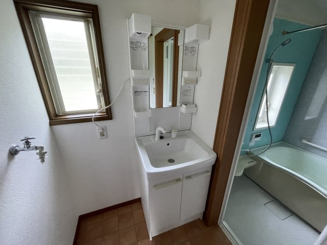 千町貸家の洗面所