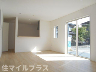 【居間・リビング】 | 二本松市竹田2丁目新築一戸建て5棟 | おしゃれな居間です