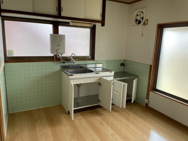 唐津市菜畑のアパート