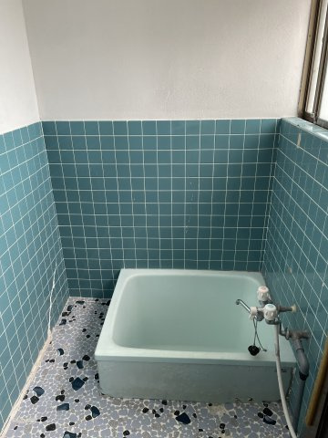 唐津市菜畑のアパートの浴室