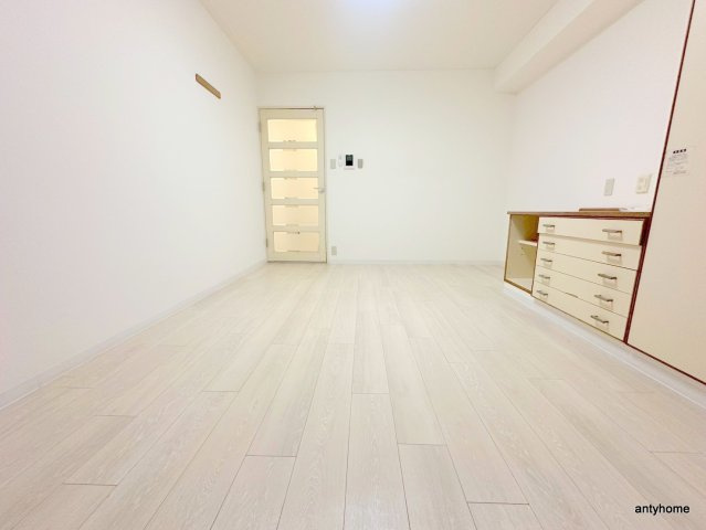 ハイツ西村　仲介手数料無料の洋室