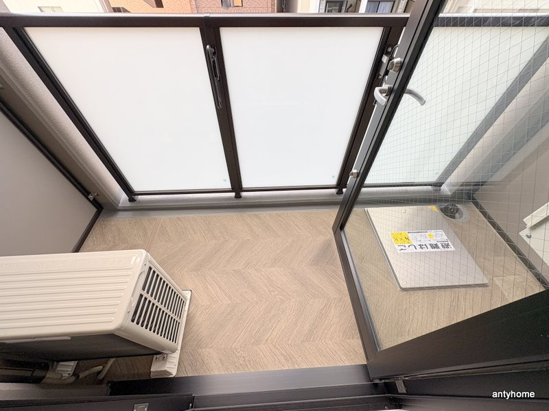 Metrosa谷町六丁目South　仲介手数料無料のバルコニー