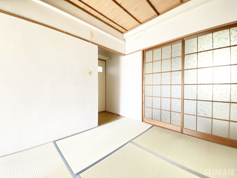 村上マンションの和室|4.5帖の和室です☆
