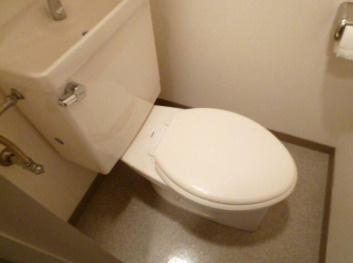 【トイレ】 | エフアイビル | バストイレ別！