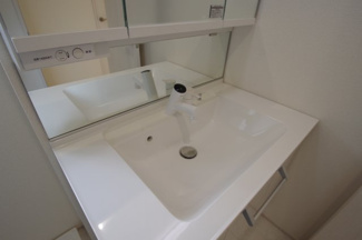 【洗面所】 | 【仲介手数料無料！！】府中市四谷4丁目　新築戸建て（全14棟）12号棟　4730万円