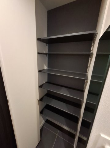 ホワイトガーデン西宮中島町の収納