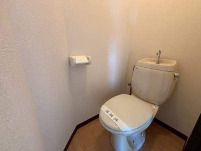 【トイレ】 | かすみコーポ | ※同タイプのお部屋の写真ですので実際とは異なります