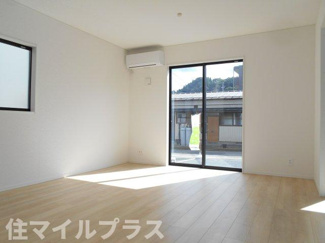 【居間・リビング】 | 二本松市竹田2丁目新築一戸建て5棟 | ゆったりとしたリビングです