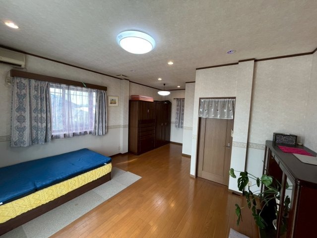 【洋室】 | 邑楽町大字中野　中古戸建て