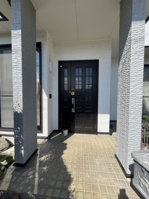 【玄関】 | 邑楽町大字中野　中古戸建て