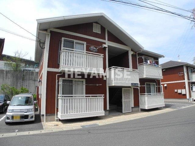 ロイヤルガーデン貝津B棟