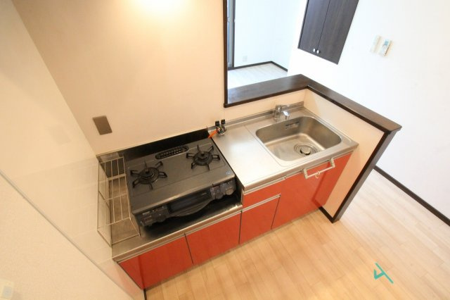 サンガーデン高津橋のキッチン|※お部屋により仕様が異なる場合があります。