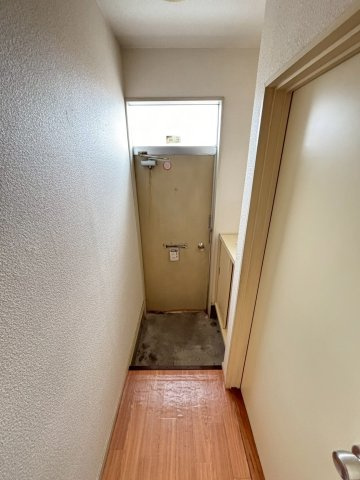 【玄関】