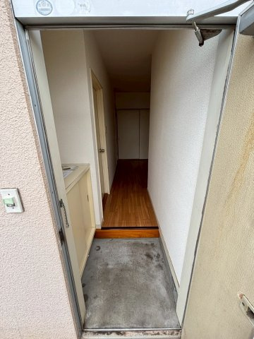 【玄関】
