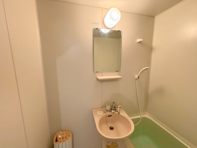 京和マンションの洗面所