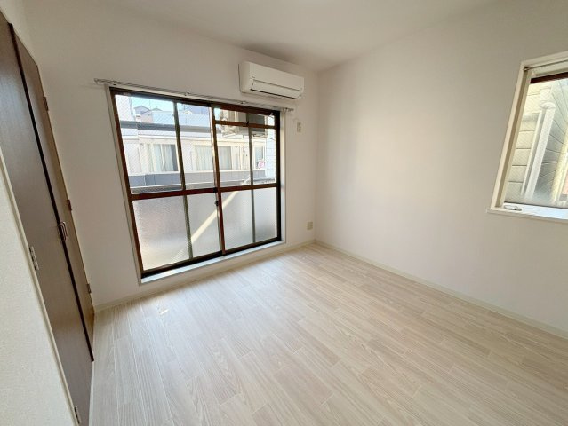 京和マンションの居間・リビング