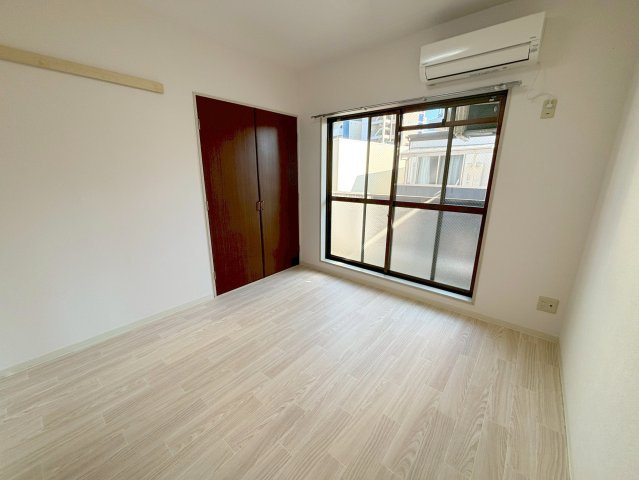 京和マンションの居間・リビング