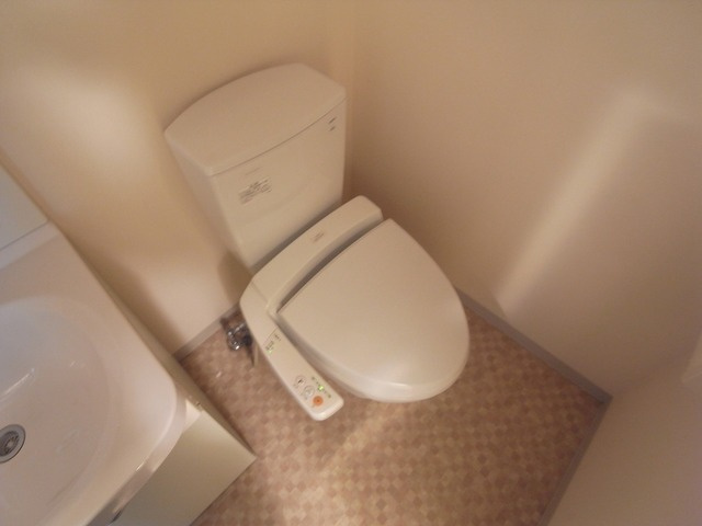 グリーン・ネス神戸駅前のトイレ