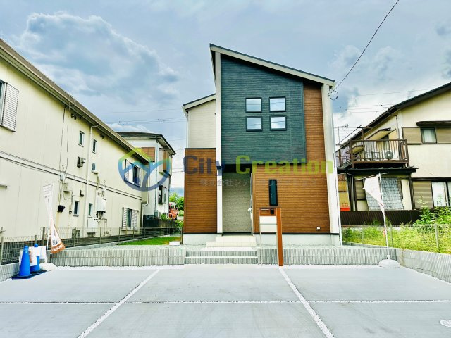 【成約御礼】平塚市南原3丁目　新築戸建の外観