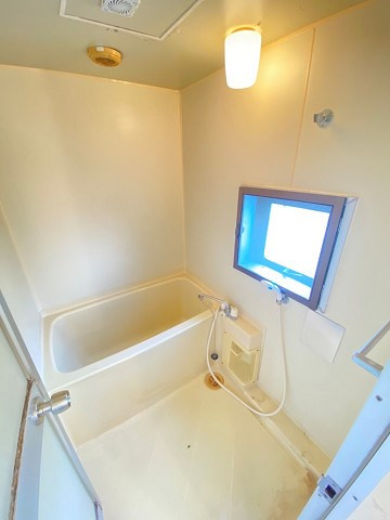 ルネ若草の浴室