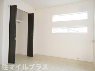 【洋室】 | 郡山市安積荒井2丁目新築一戸建て2棟 | 広々とした洋室です