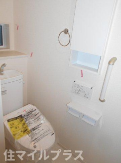 【玄関】 | 郡山市台新2丁目新築一戸建て1棟 | シンプルで使いやすい玄関です