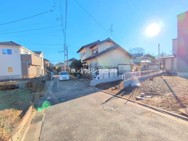 Livele Garden.S　所沢山口第７　全２棟の前面道路含む現地写真