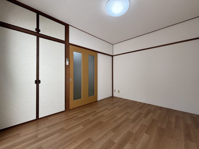 【寝室】 | ブルーメ森井