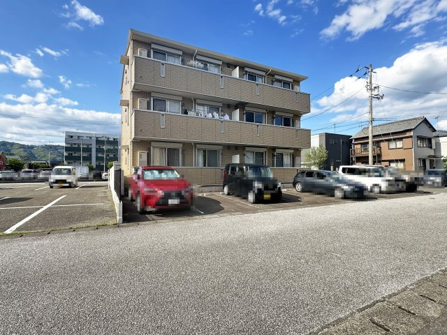 ブリッジ杉井流の外観
