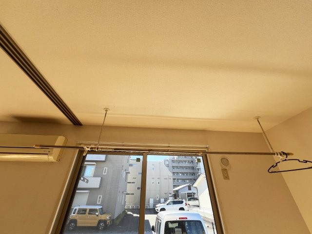 ブリッジ杉井流の内装