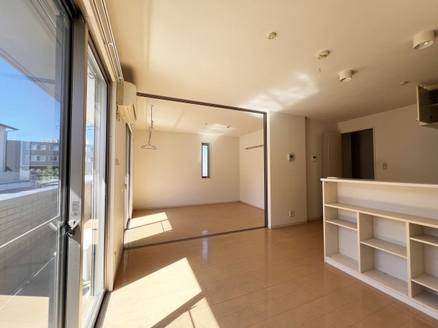 ブリッジ杉井流の居間・リビング