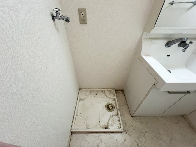 ブリッジ杉井流の洗面所