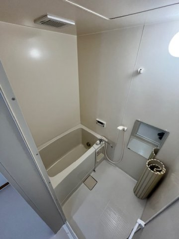 絹の道B棟の浴室