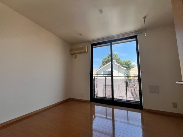 絹の道B棟の寝室