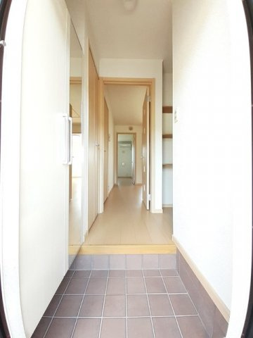 ヴィラ・ハーモニーの玄関