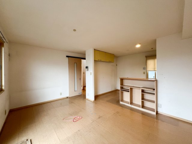 ローズコート南久万の居間・リビング