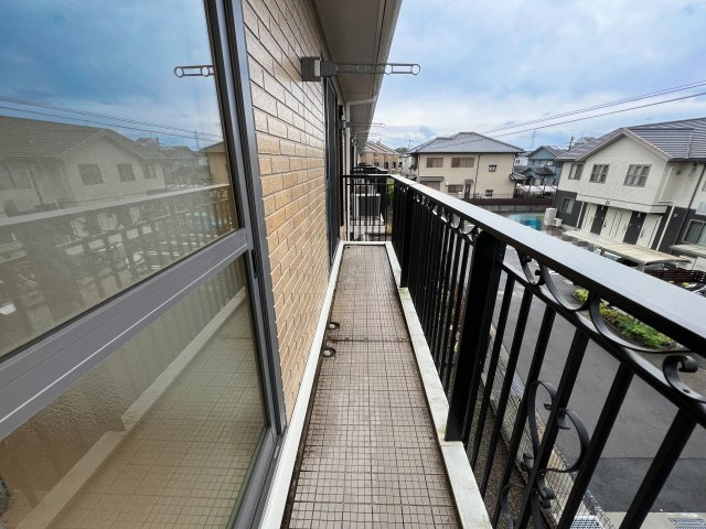 ローズコート南久万のバルコニー