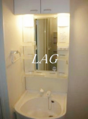 【洗面所】 | ガーデンサイド広尾 | 洗面台です。