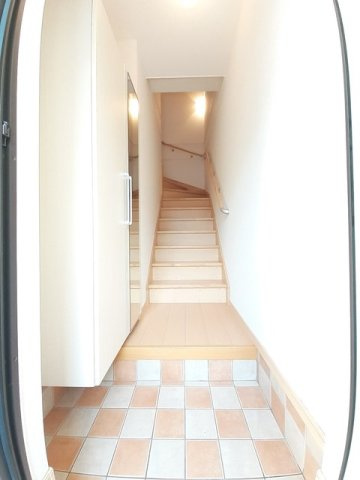 フェリシテ・メゾンＢの玄関