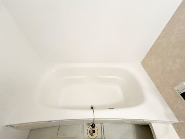 福井ガーデンハイツ A棟の浴室