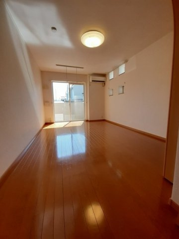 鈴蘭館Ⅱの内装