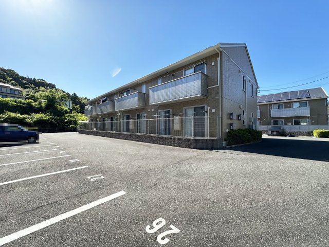 福井ガーデンハイツ B棟の外観