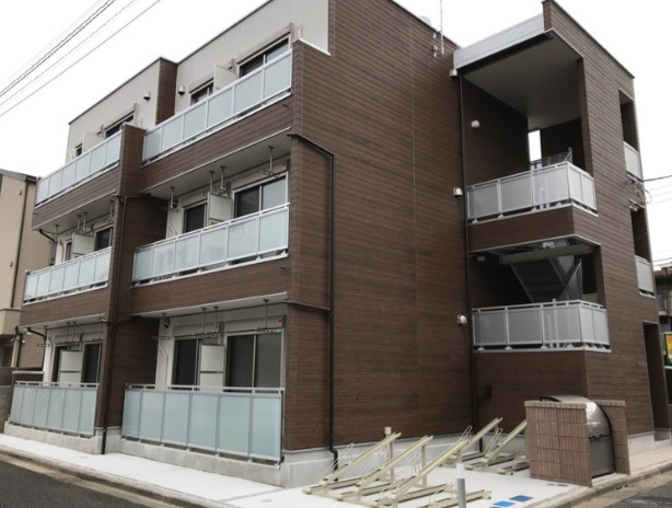 リブリ・ＨＩＲＡＳのエントランス