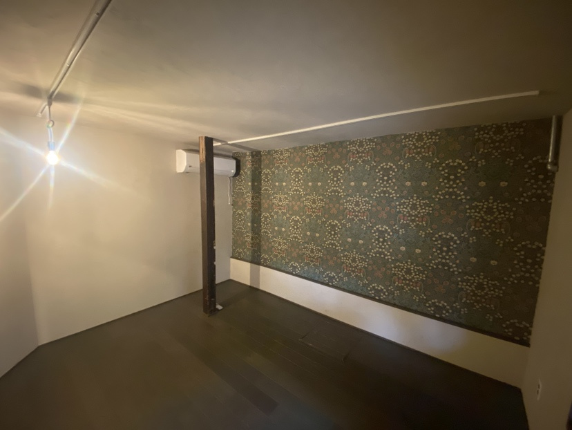 紫野下門前町貸家の洋室