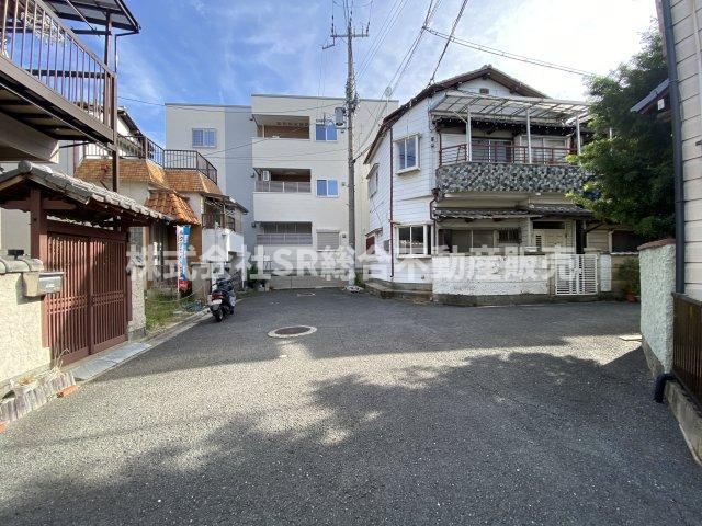 稲葉1丁目　中古戸建の前面道路含む現地写真|閑静な住宅街です！