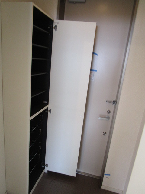 エスポワールメゾン・イクタの玄関|★シューズボックス★