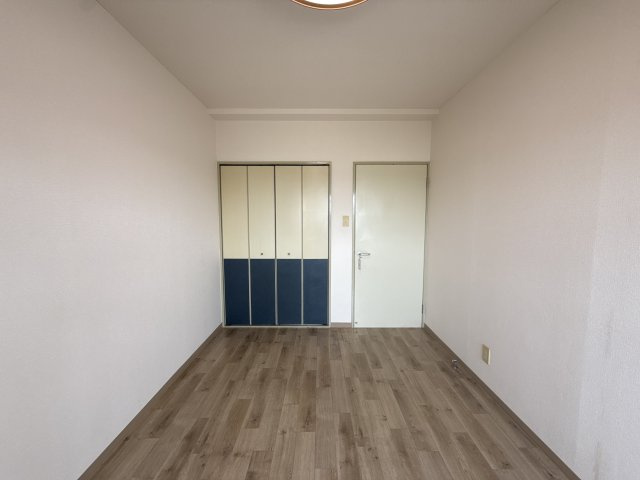 ロイヤルコーポ広畑の子供部屋