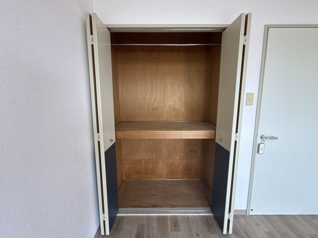 ロイヤルコーポ広畑の収納