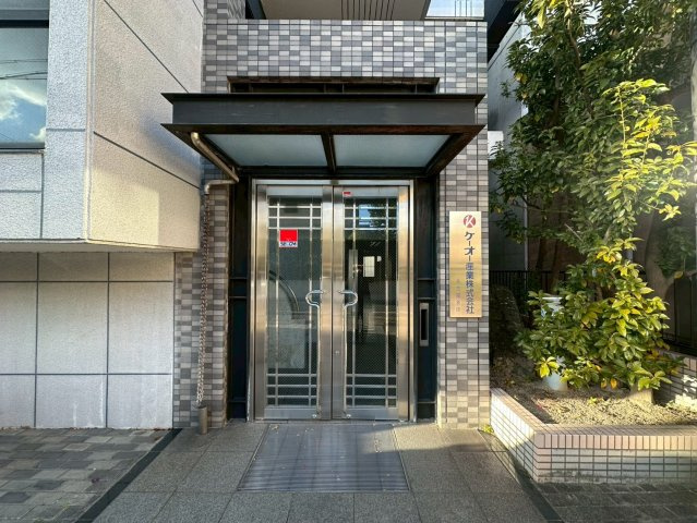 BIRTH30のエントランス